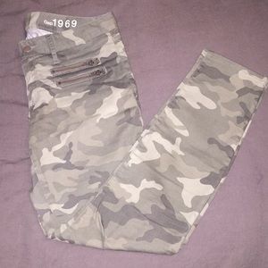 Camouflage GAP Always Skinny Jeans!